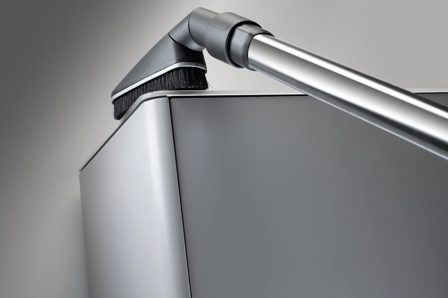 Miele Flexibel Verstellbare Universalburste Mit Naturborsten- Zubehör