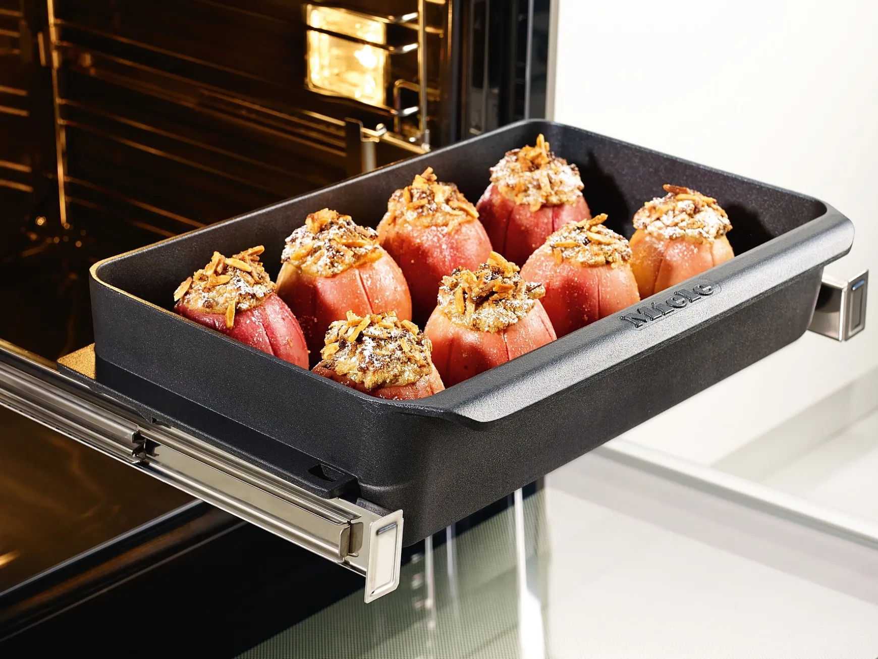 Miele Induktions-Gourmet-Auflaufform- Kuchenzubehör