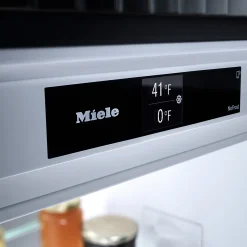 Miele Kfn 7795 D- Integrierte Bodenhalterungen
