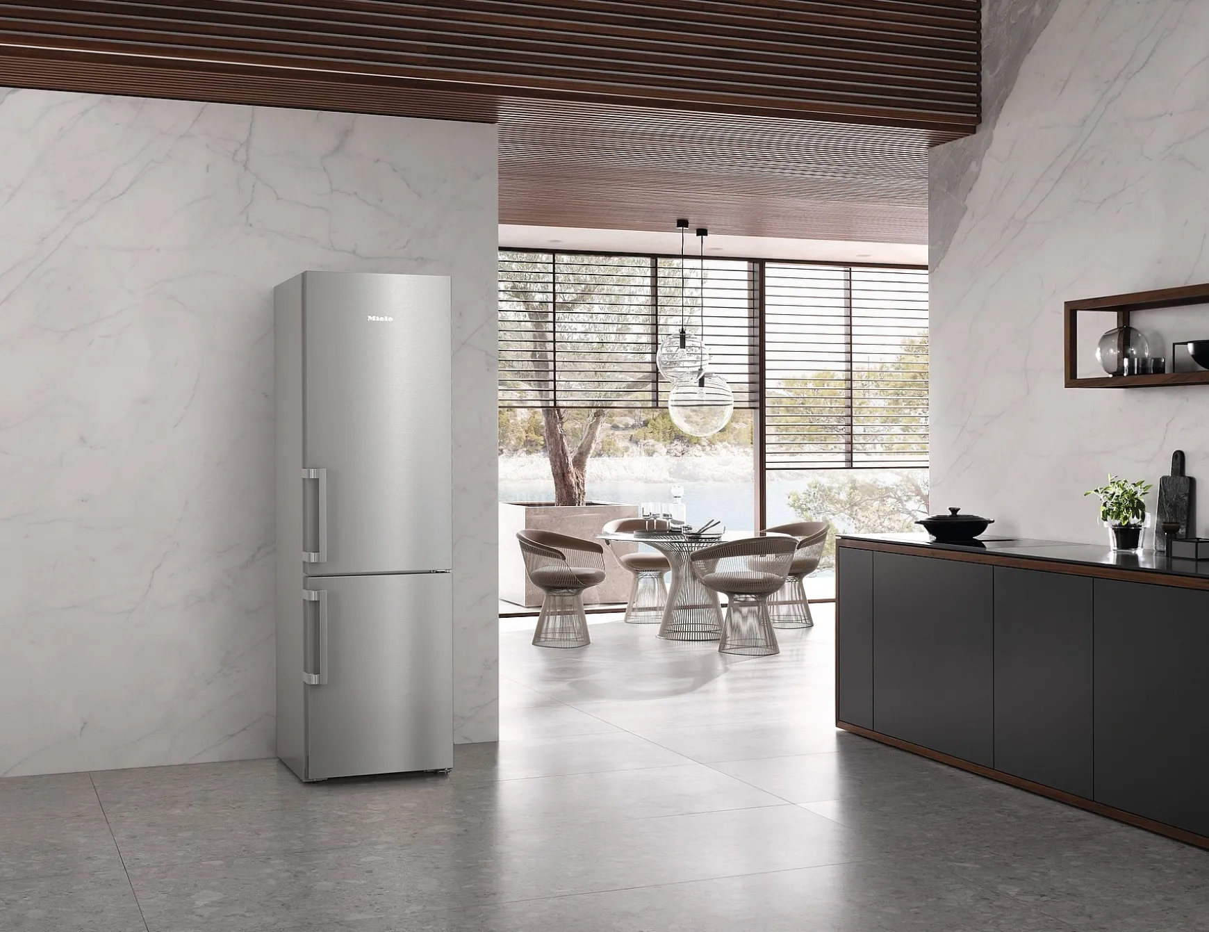 Miele Kfn 4799 Dde Na- Freistehende Bodenhalterungen