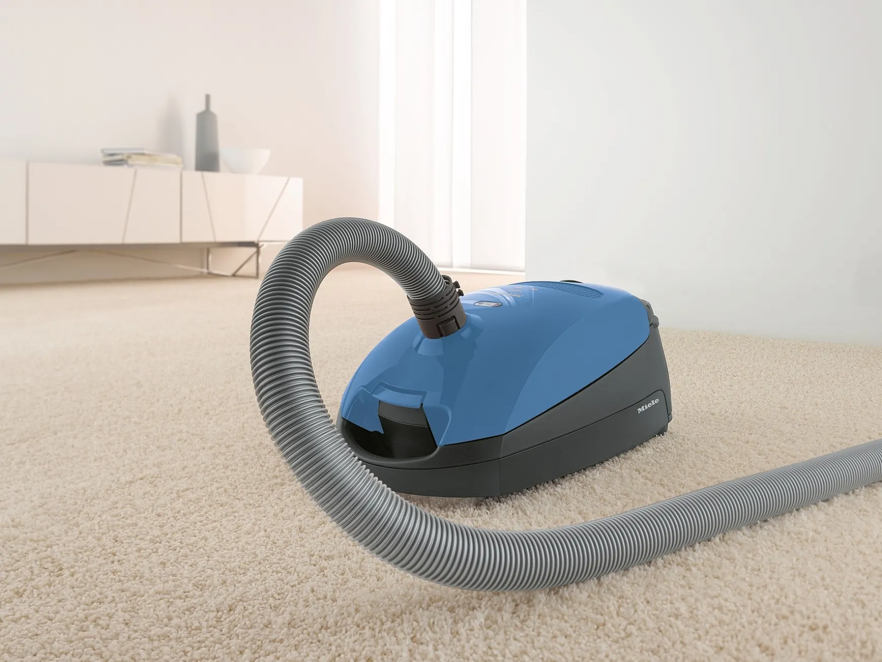 Miele Klassisches C1 Turbo Team Powerline Sban0- Bodenstaubsauger Mit Beutel