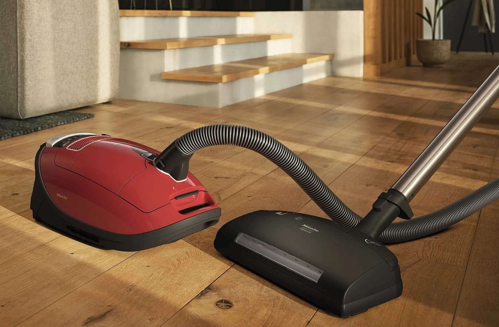 Miele Komplette C3 Homecare+ Powerline Sgpe0- Bodenstaubsauger Mit Beutel