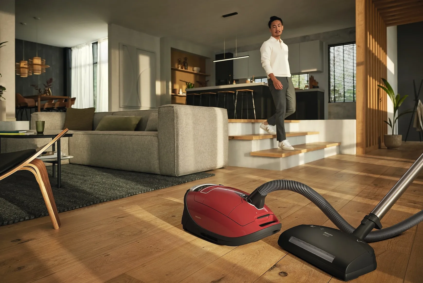 Miele Komplette C3 Homecare+ Powerline Sgpe0- Bodenstaubsauger Mit Beutel